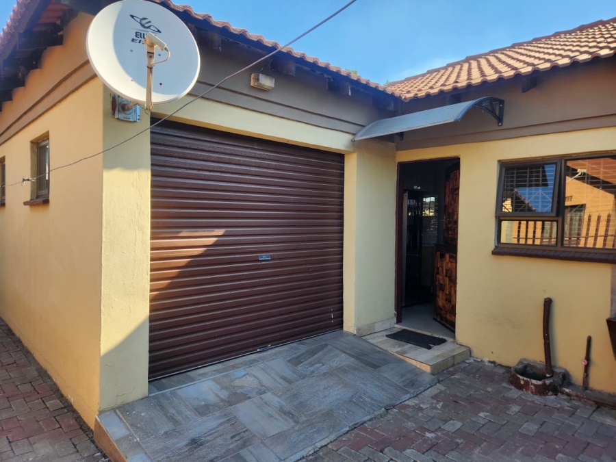 3 Bedroom Property for Sale in Boitekong North West